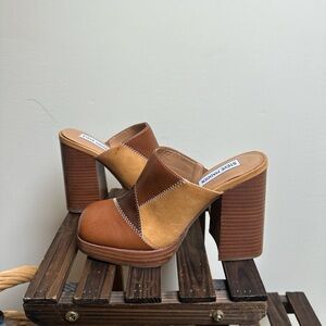 Steve Madden patchwork brown leather platform mules / clogs